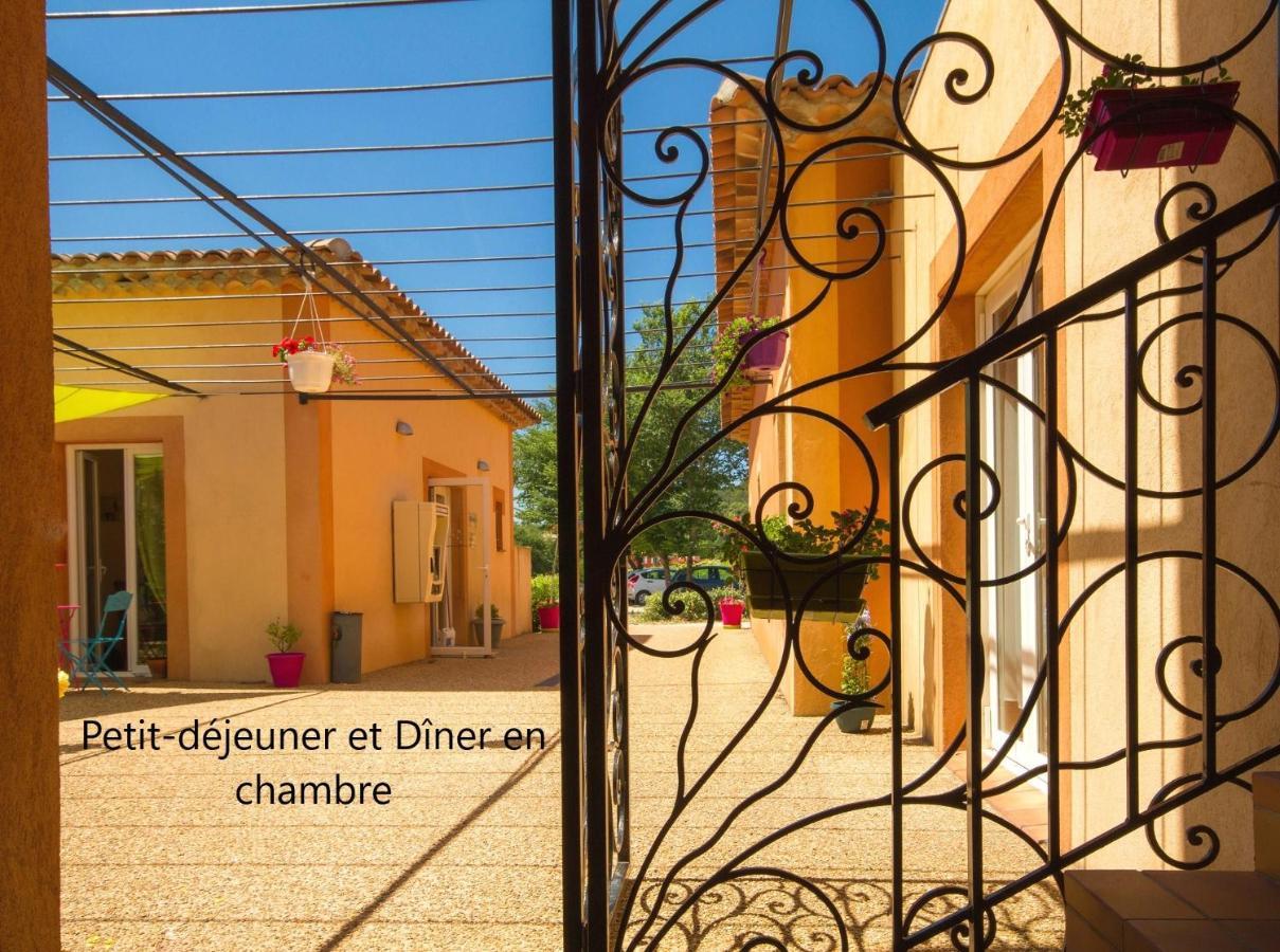 Le Clos Des Medievales Le Thoronet Exterior photo