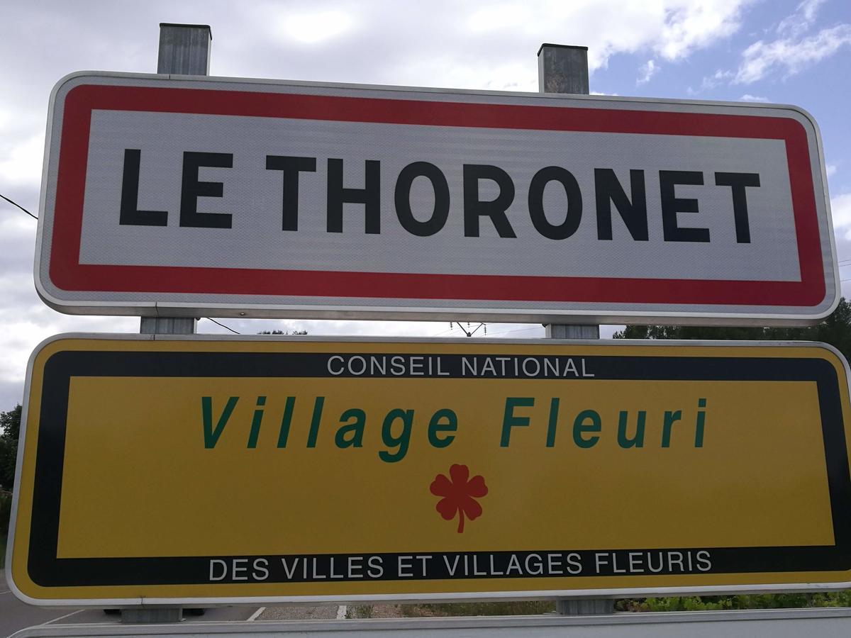 Le Clos Des Medievales Le Thoronet Exterior photo