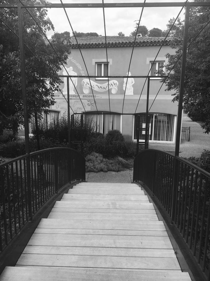 Le Clos Des Medievales Le Thoronet Exterior photo