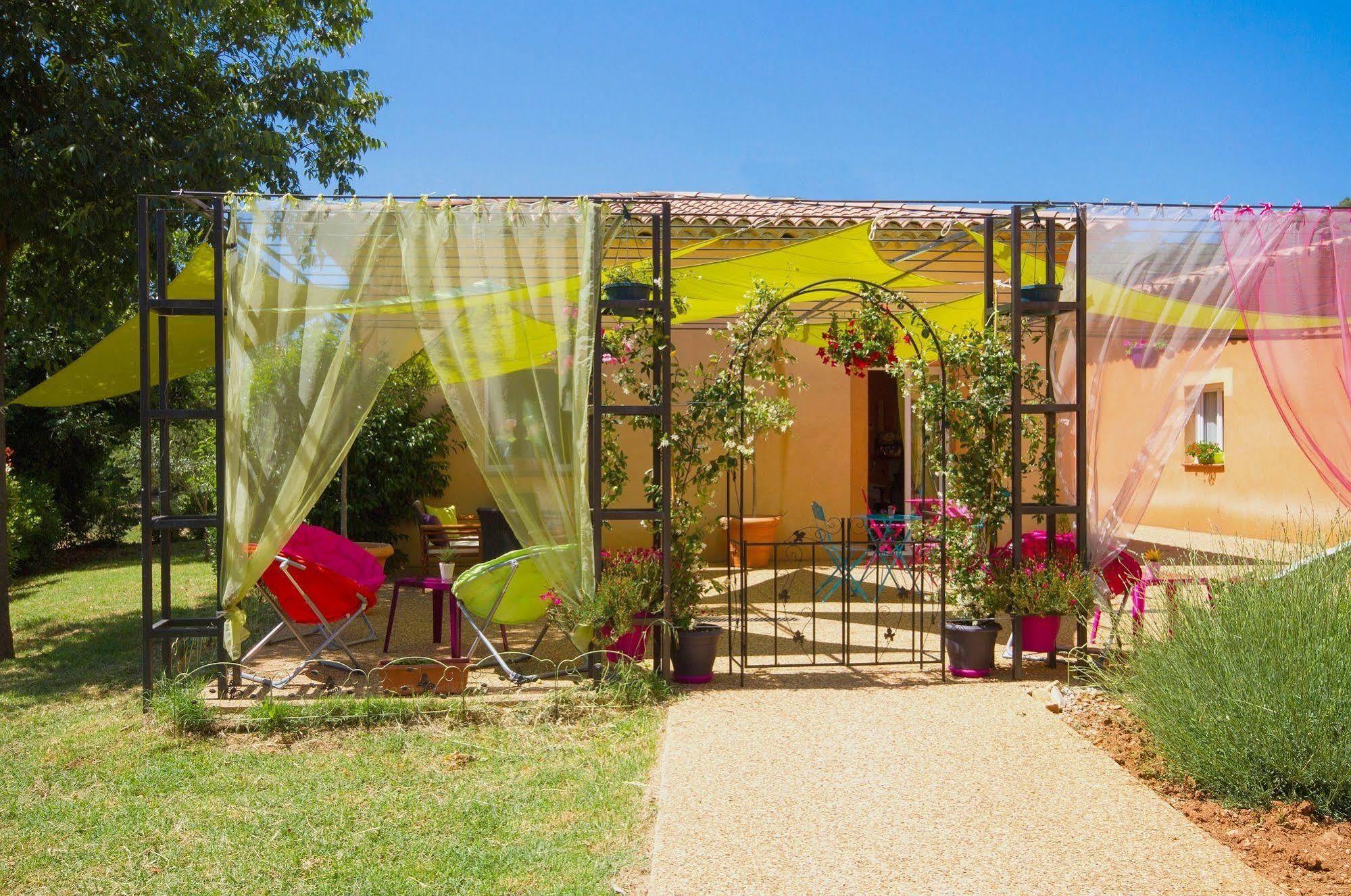 Le Clos Des Medievales Le Thoronet Exterior photo